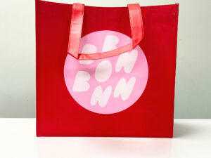 PP Non-Woven Red Shopping Bag with Brand Logo - K006