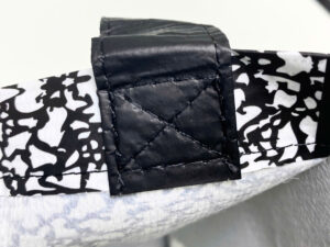 PP Woven Black White Reusable Shopping Bag with Notebook Design - K008